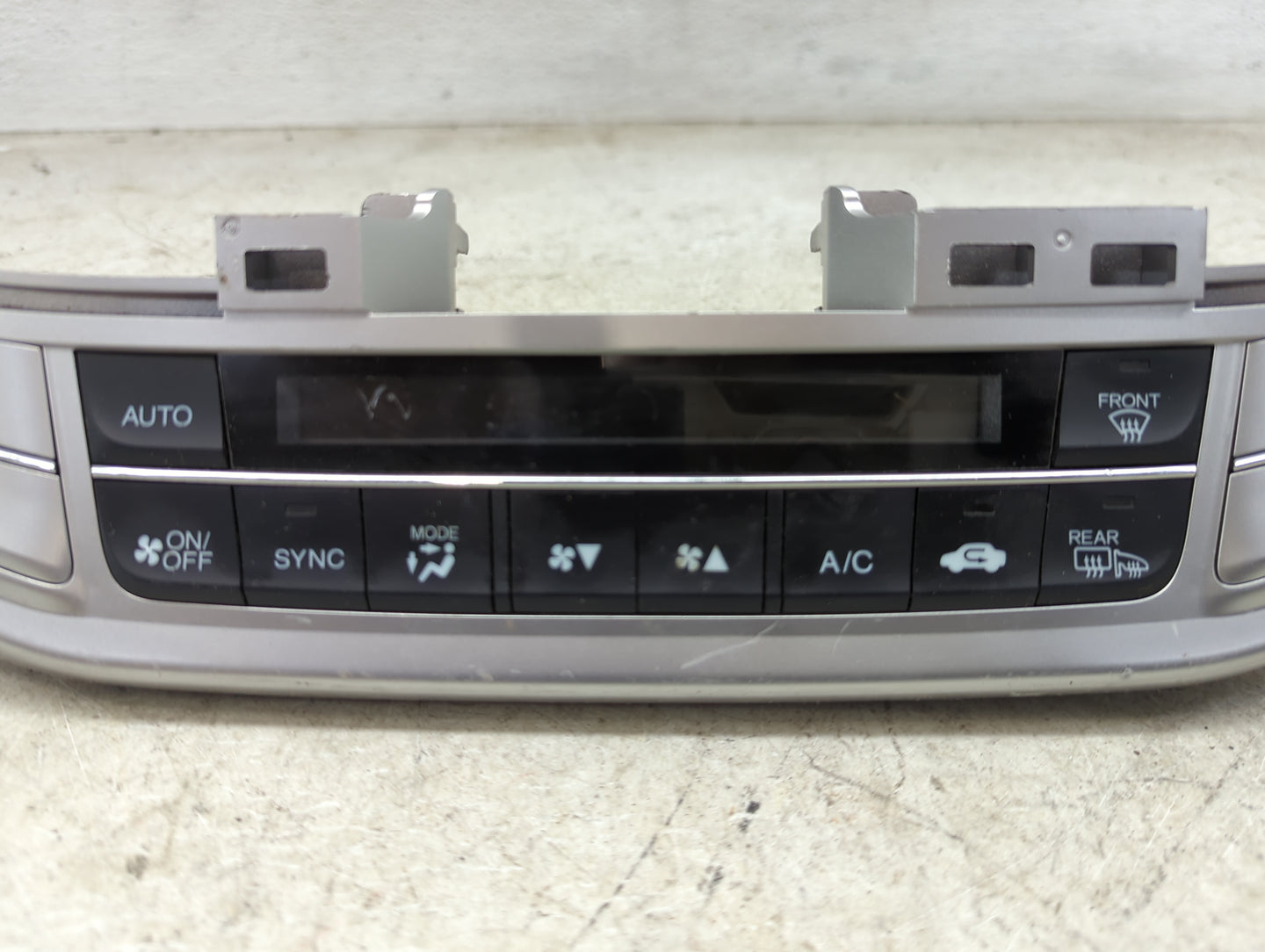 2013-2015 Honda Accord Climate Control Module Temperature AC/Heater Replacement P/N:79600T2FA411M1 Fits Fits 2013 2014 2015 