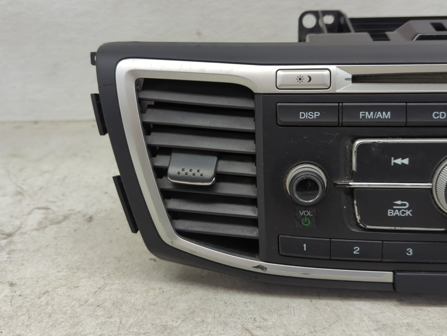 2013-2015 Honda Accord Radio AM FM Cd Player Receiver Replacement P/N:39100-T2A-A302 DEH-3028 Fits Fits 2013 2014 2015 OEM U