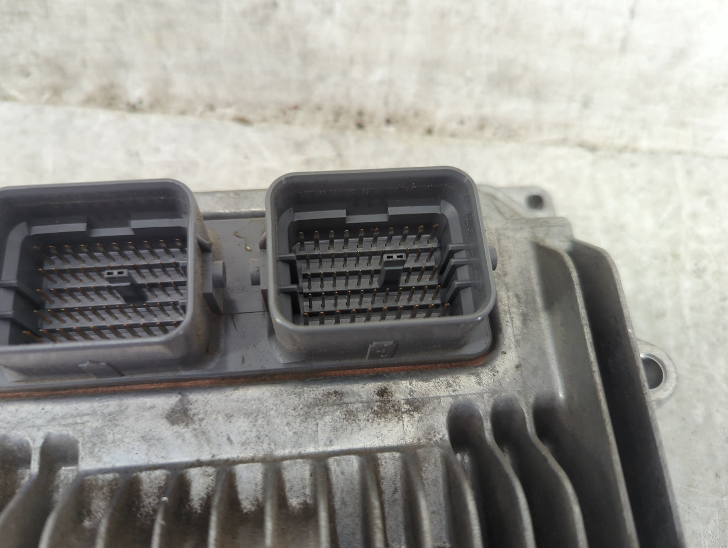 2013 Honda Accord PCM Engine Control Computer ECU ECM PCU OEM P/N:37820-5A3-L57 0554-118133 Fits OEM Used Auto Parts - Oemus