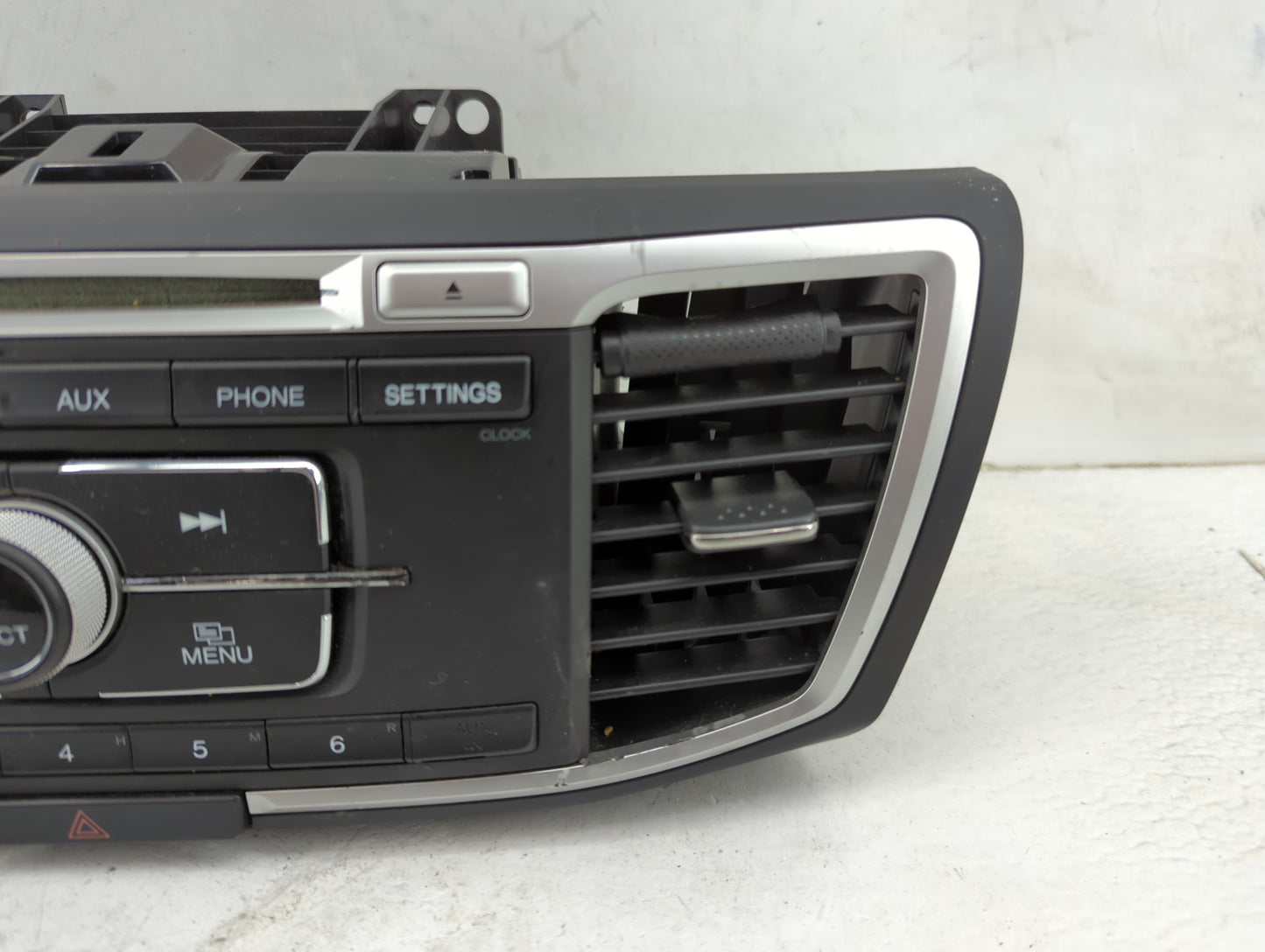 2013-2015 Honda Accord Radio AM FM Cd Player Receiver Replacement P/N:39100-T2A-A102 DEH-3028 Fits Fits 2013 2014 2015 OEM U