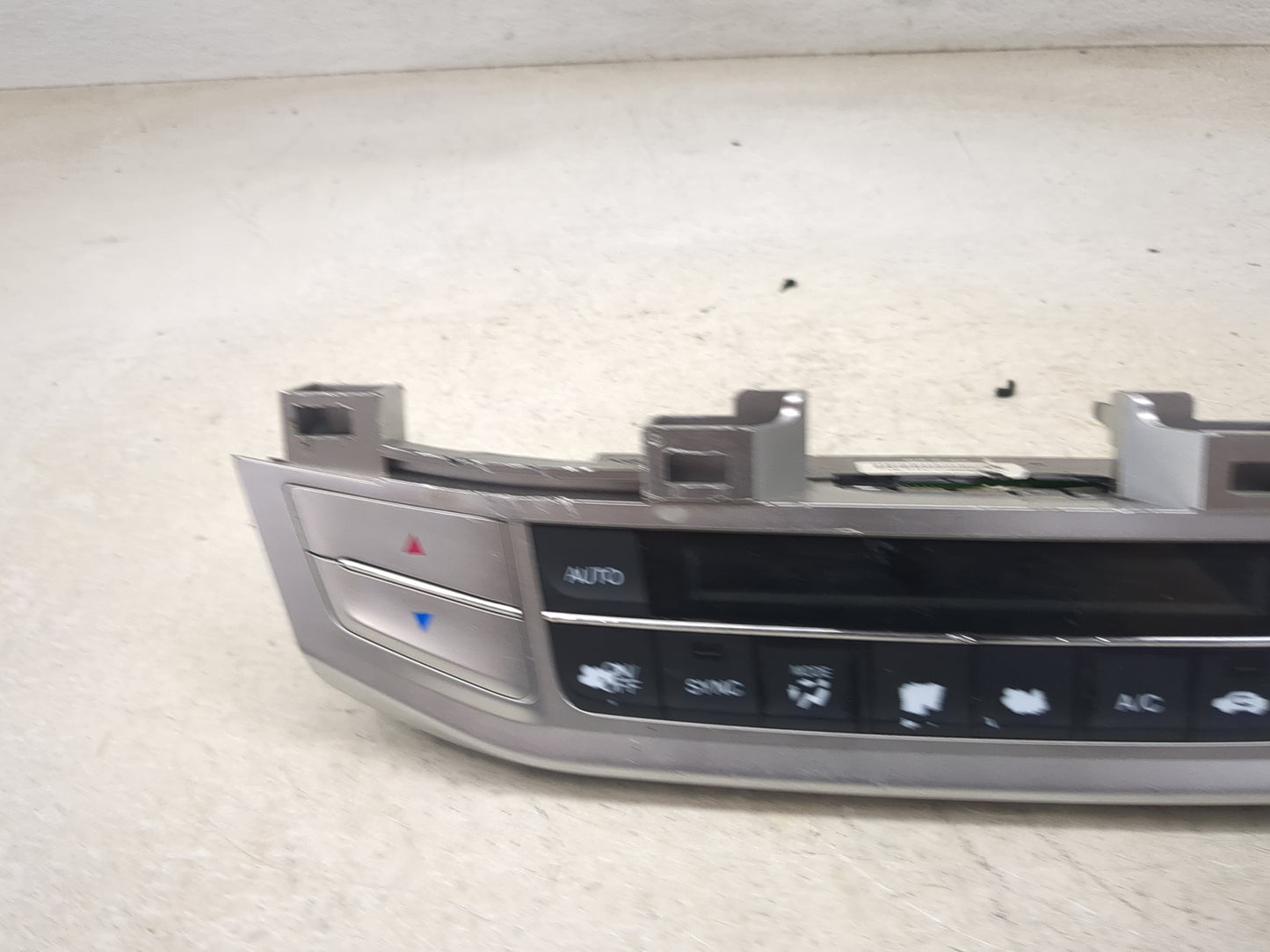 2013-2015 Honda Accord Climate Control Module Temperature AC/Heater Replacement P/N:2F A411 M1 Fits Fits 2013 2014 2015 OEM 
