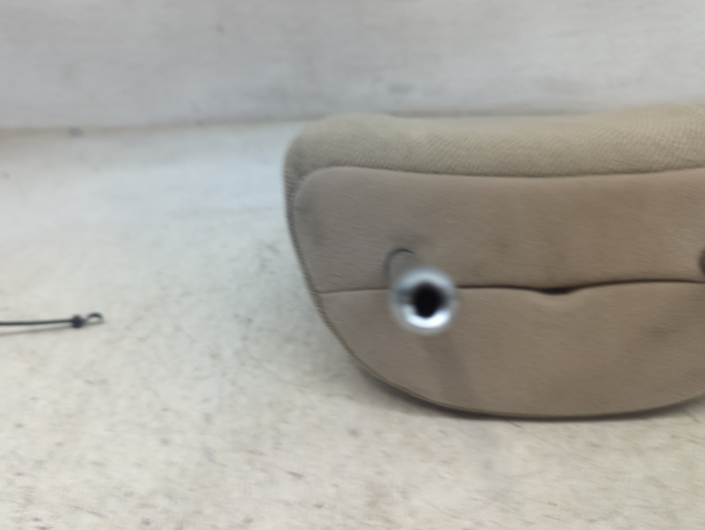 2013 Honda Accord Headrest Head Rest Front Driver Passenger Seat Fits OEM Used Auto Parts - Oemusedautoparts1.com