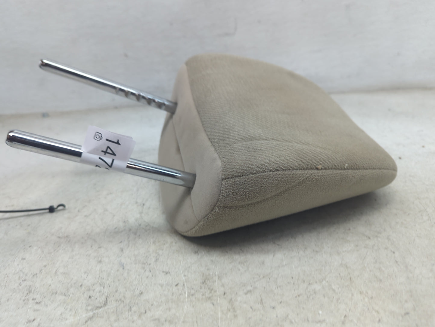 2013 Honda Accord Headrest Head Rest Front Driver Passenger Seat Fits OEM Used Auto Parts - Oemusedautoparts1.com