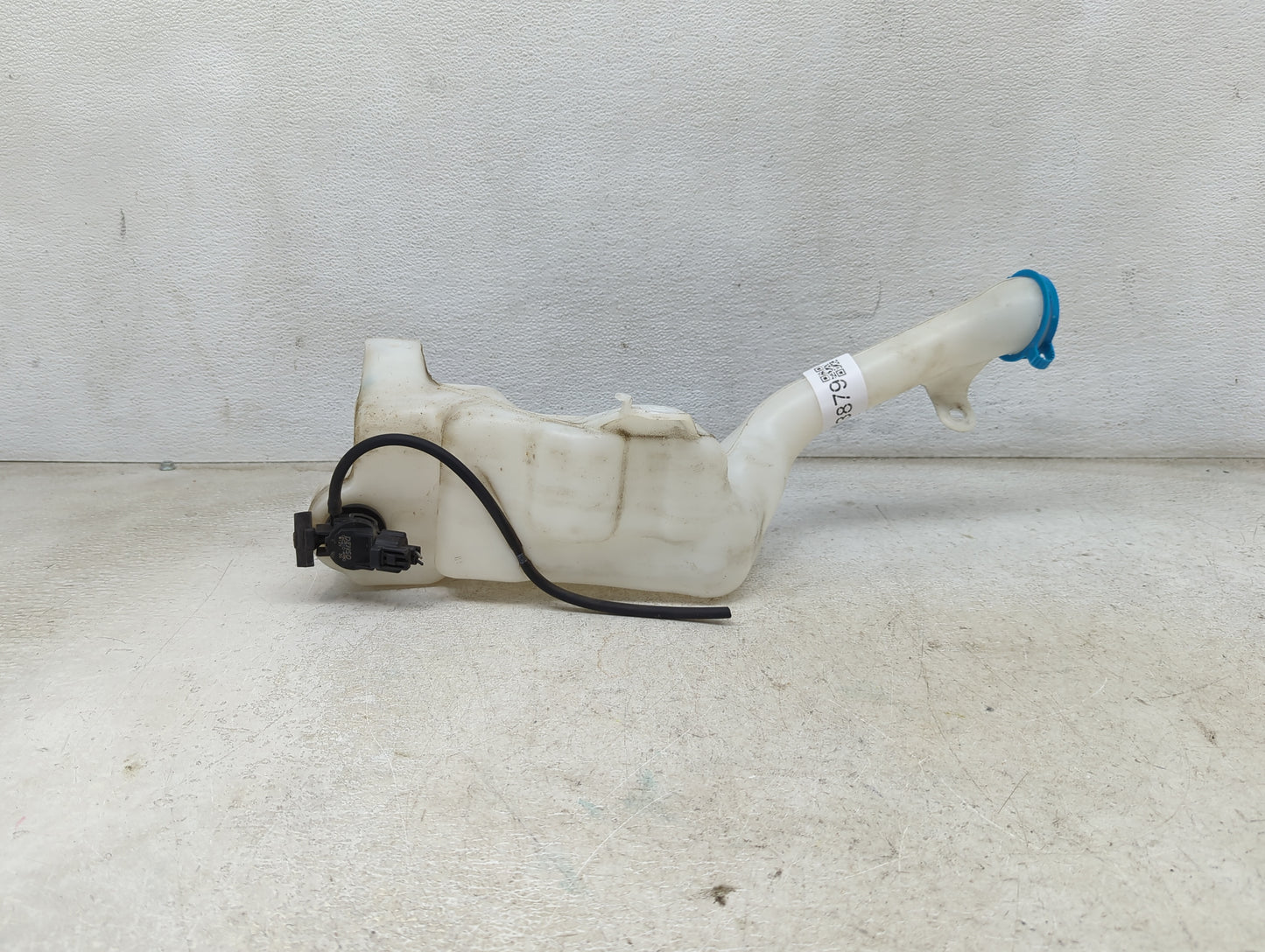 2013-2017 Honda Accord Windshield Washer Fluid Reservoir Bottle Oem 1473879 - Oemusedautoparts1.com