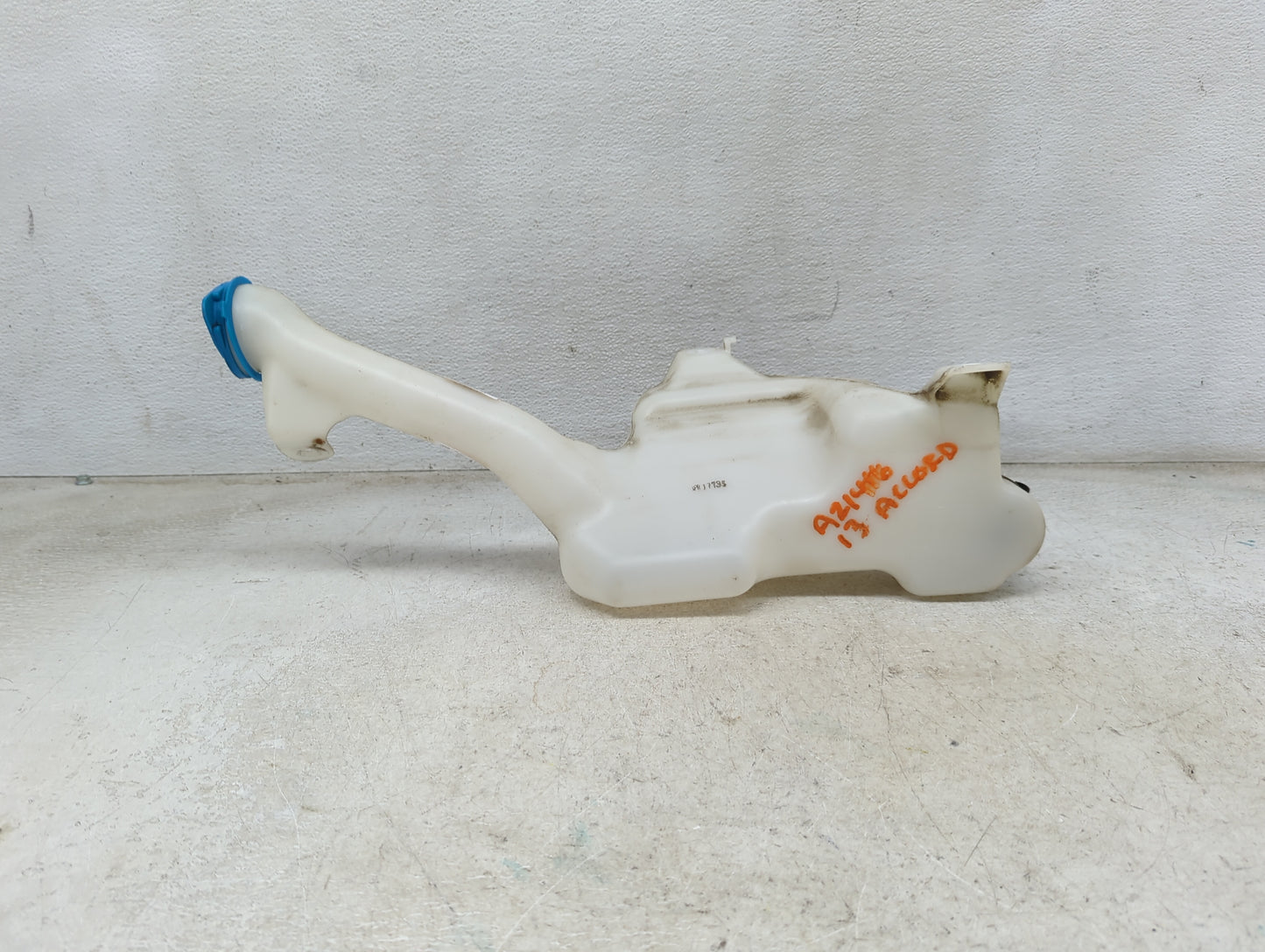 2013-2017 Honda Accord Windshield Washer Fluid Reservoir Bottle Oem 1473879 - Oemusedautoparts1.com