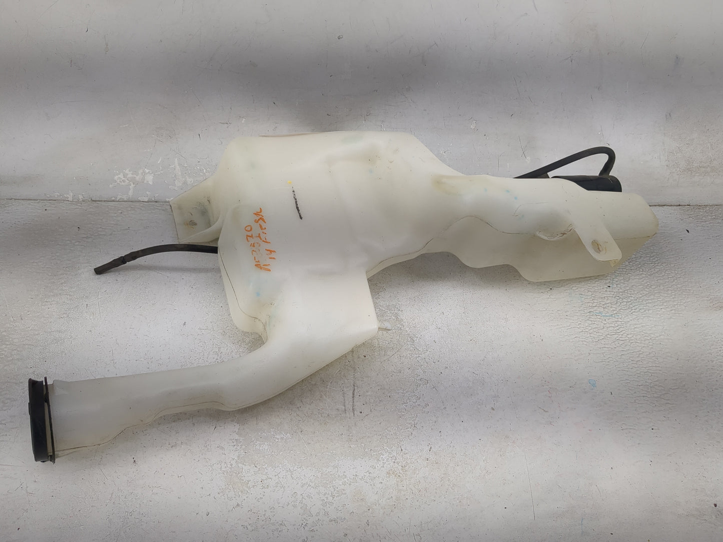 2013-2017 Honda Accord Windshield Washer Fluid Reservoir Bottle Oem 1473980 - Oemusedautoparts1.com