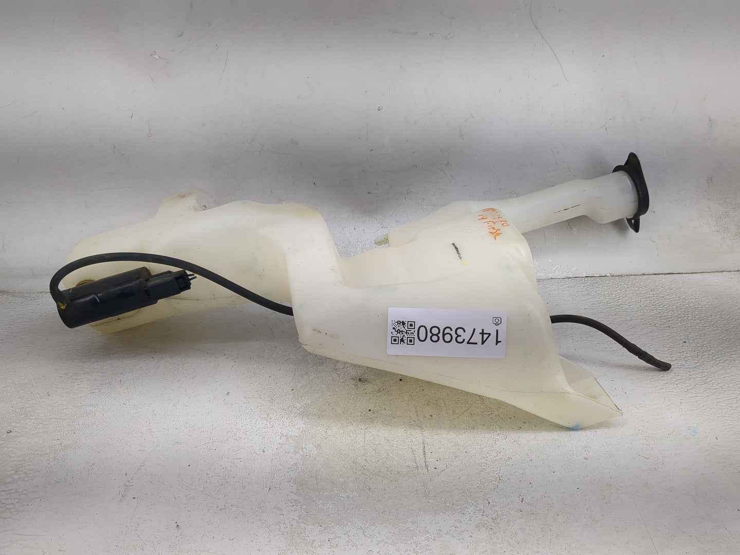 2013-2017 Honda Accord Windshield Washer Fluid Reservoir Bottle Oem 1473980 - Oemusedautoparts1.com