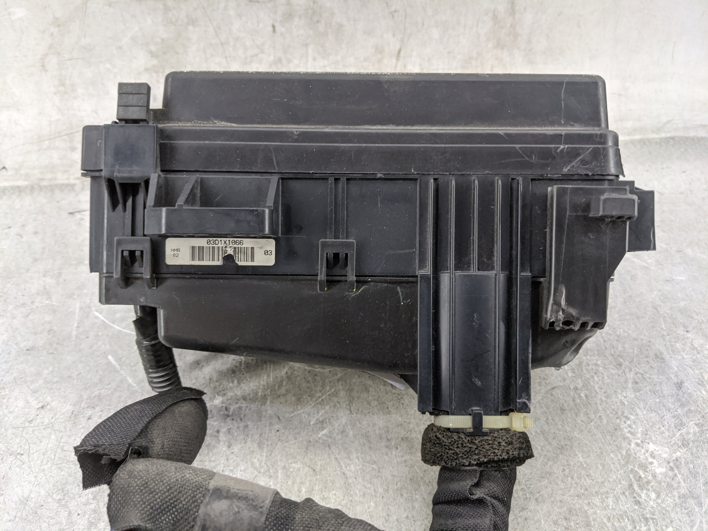2013-2017 Honda Accord Fusebox Fuse Box Panel Relay Module P/N:03D1X1066 Fits Fits 2013 2014 2015 2016 2017 OEM Used Auto Pa