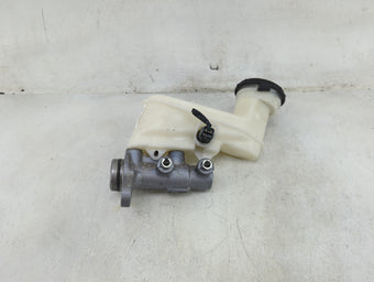 compare product 2013-2017 Honda Accord Brake Master Cylinder 1490239