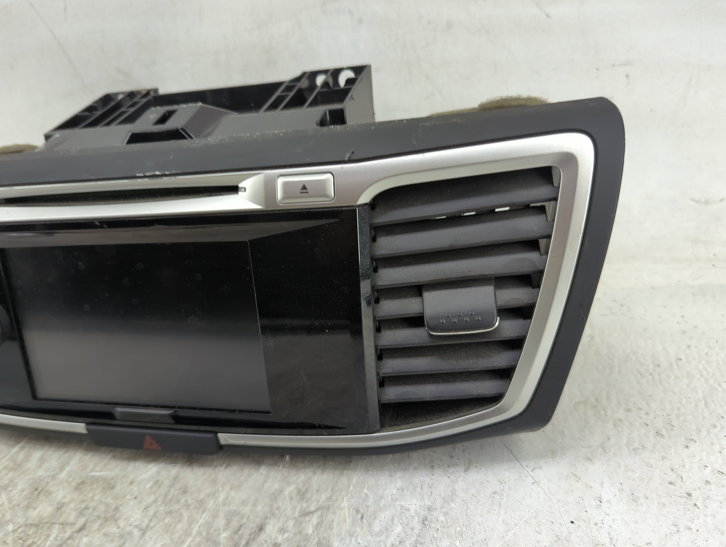 2013-2015 Honda Accord Radio AM FM Cd Player Receiver Replacement P/N:39540T2A A902 BAA002106113 Fits Fits 2013 2014 2015 OE