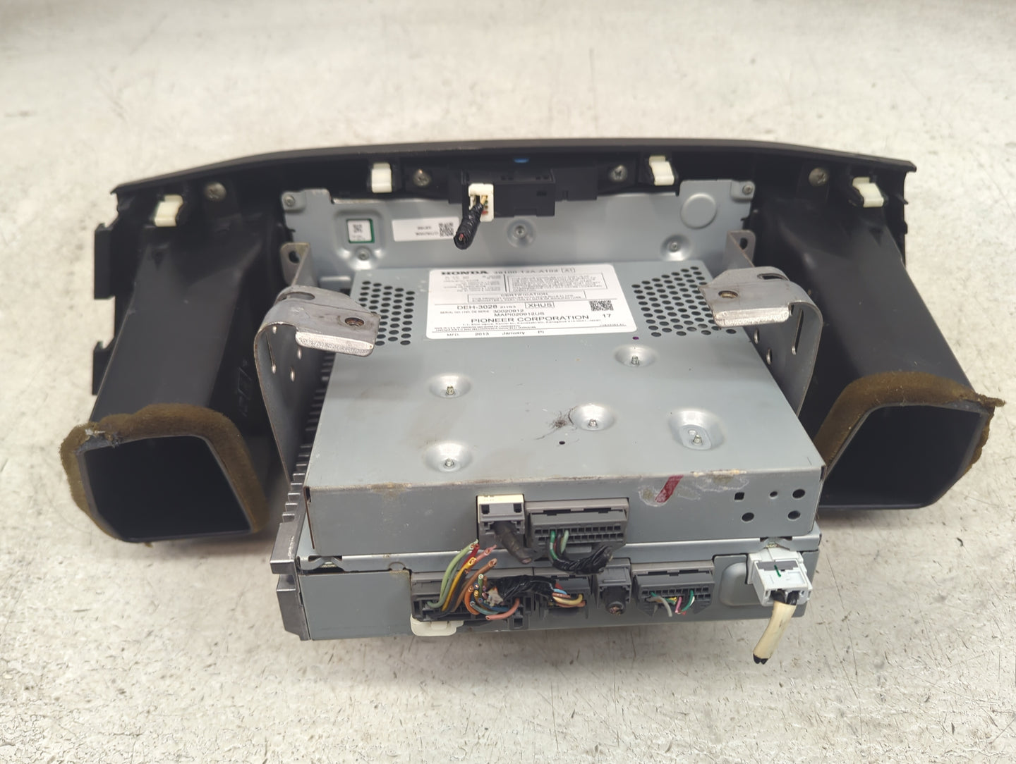 2013-2015 Honda Accord Radio AM FM Cd Player Receiver Replacement P/N:39100-T2A-A102 DEH-3028 Fits Fits 2013 2014 2015 OEM U