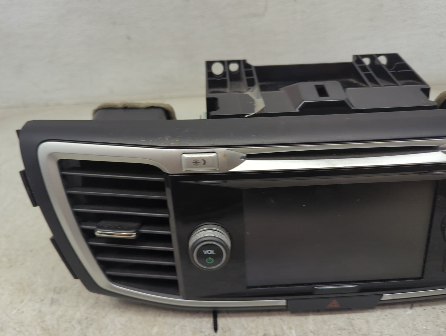 2013 Honda Accord Radio AM FM Cd Player Receiver Replacement P/N:39100T2AA802 NH167L Fits OEM Used Auto Parts - Oemusedautop