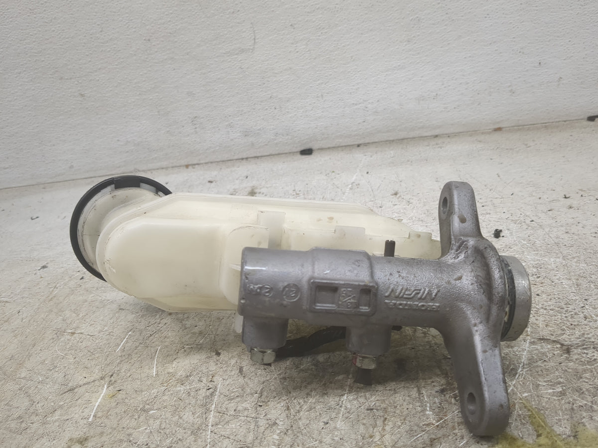 2013-2017 Honda Accord Brake Master Cylinder 1500684 - Oemusedautoparts1.com