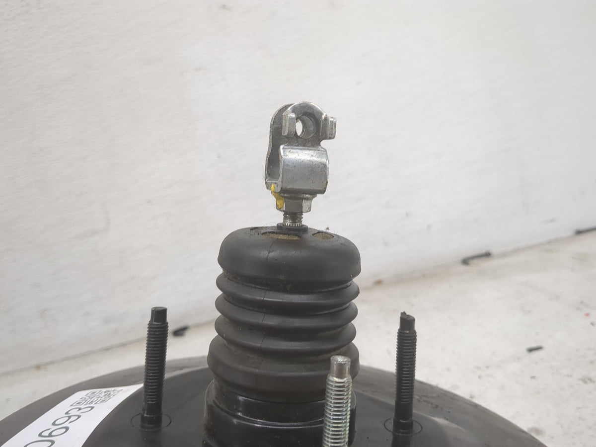 2013-2017 Honda Accord Power Brake Booster Oem 1500693 - Oemusedautoparts1.com