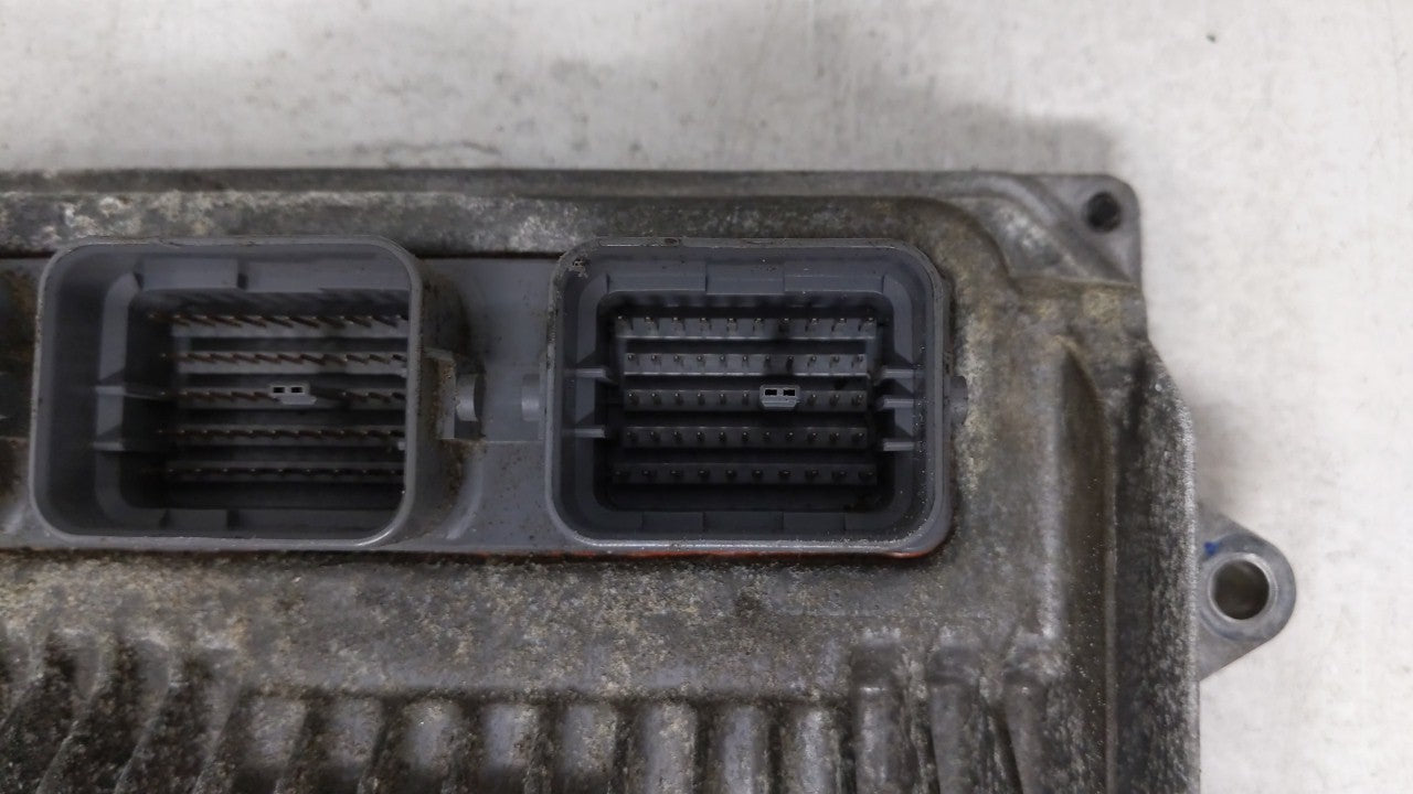 2013 Honda Accord PCM Engine Control Computer ECU ECM PCU OEM P/N:37820-5G1-L55 37820-5A3-L67 Fits OEM Used Auto Parts - Oem