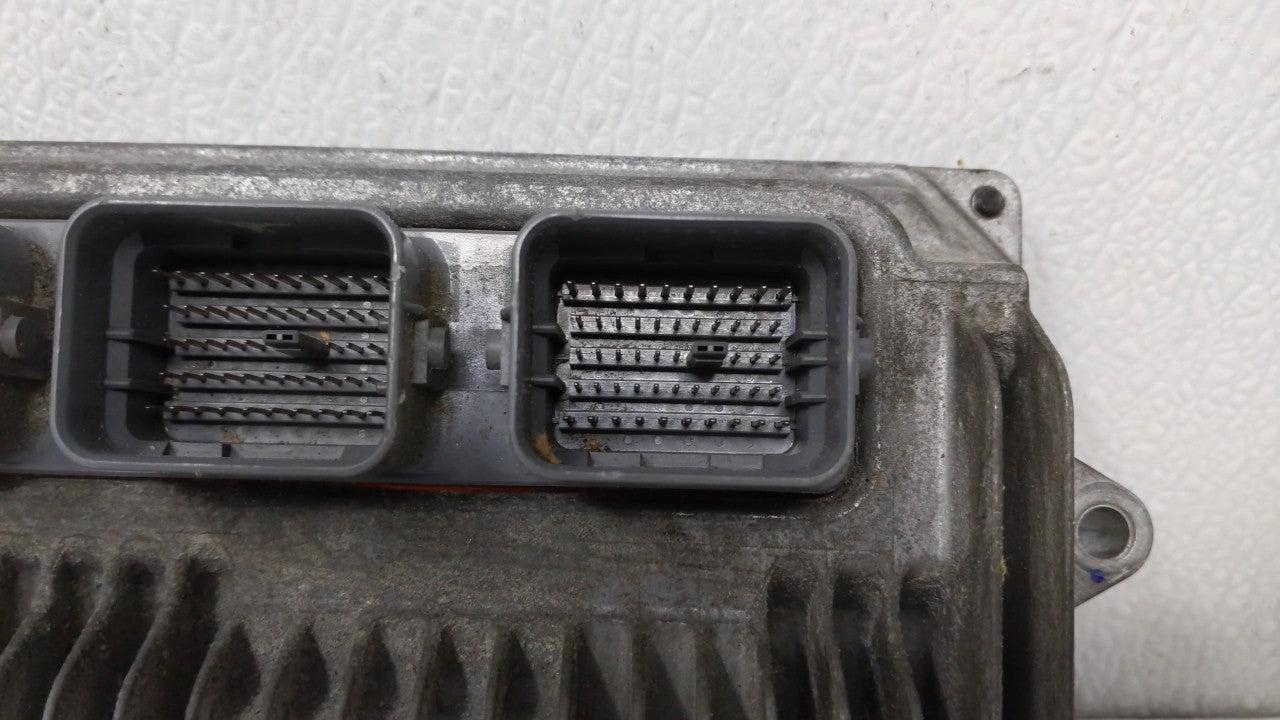2013 Honda Accord PCM Engine Control Computer ECU ECM PCU OEM P/N:37820-5A3-L78 37820-5A3-L79 Fits OEM Used Auto Parts - Oem