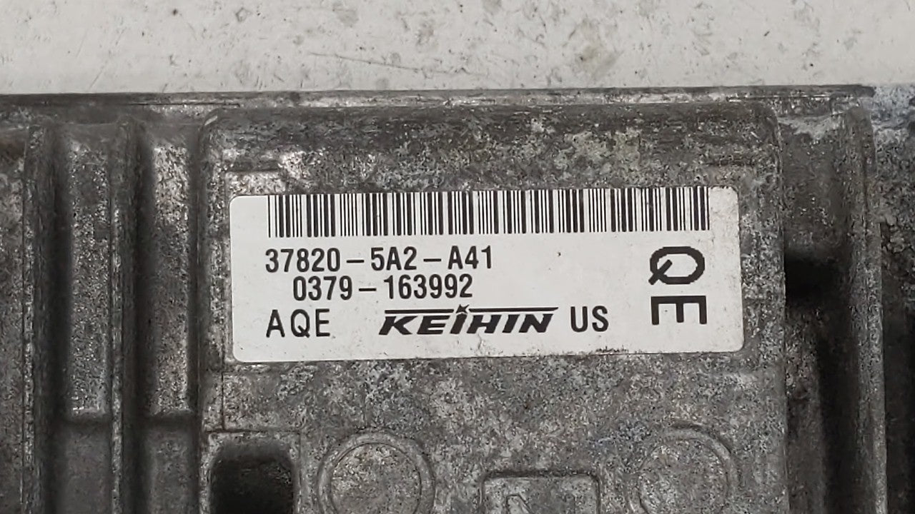 2013 Honda Accord PCM Engine Control Computer ECU ECM PCU OEM P/N:37820-5A2-A68 37820-5A2-A41 Fits OEM Used Auto Parts - Oem