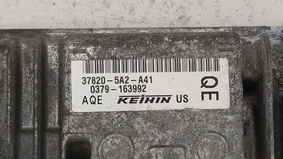 2013 Honda Accord PCM Engine Control Computer ECU ECM PCU OEM P/N:37820-5A2-A68 37820-5A2-A41 OEM Used Auto Parts - Oemuseda