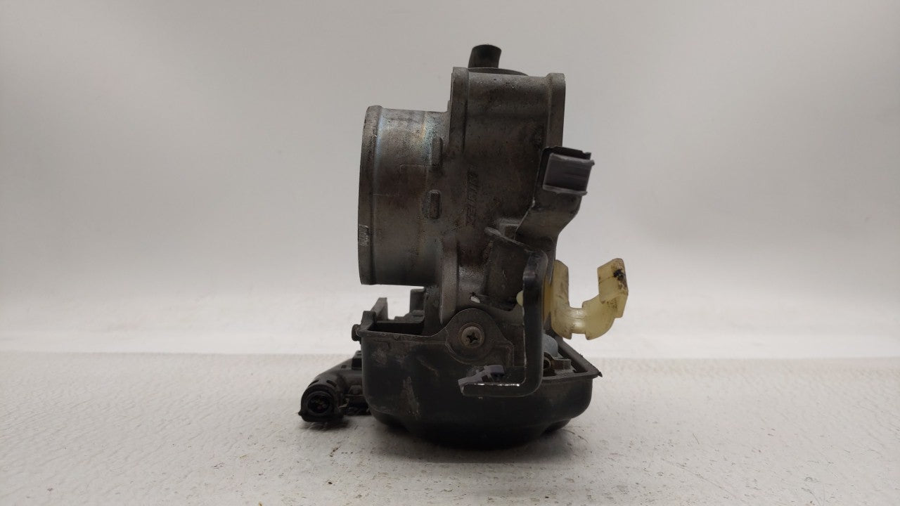 2013-2017 Honda Accord Throttle Body P/N:GMF4A Fits Fits 2013 2014 2015 2016 2017 2018 OEM Used Auto Parts - Oemusedautopart