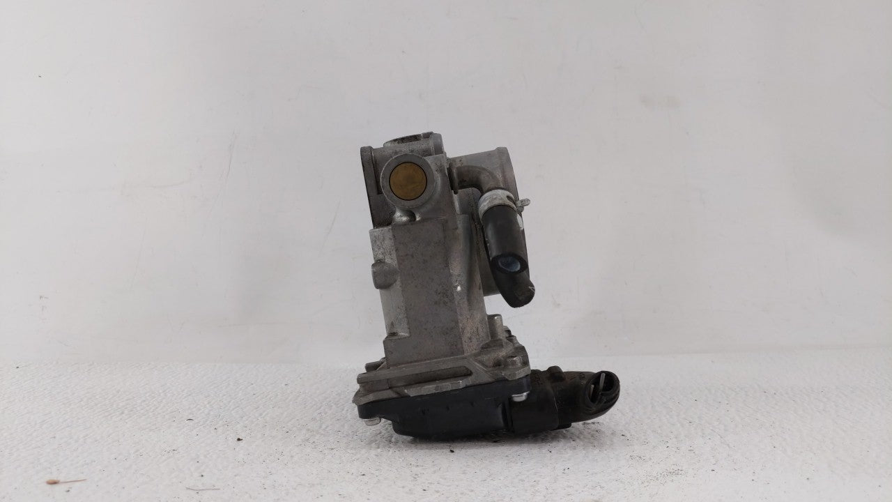 2013-2017 Honda Accord Throttle Body P/N:GMF5A Fits Fits 2013 2014 2015 2016 2017 OEM Used Auto Parts - Oemusedautoparts1.co