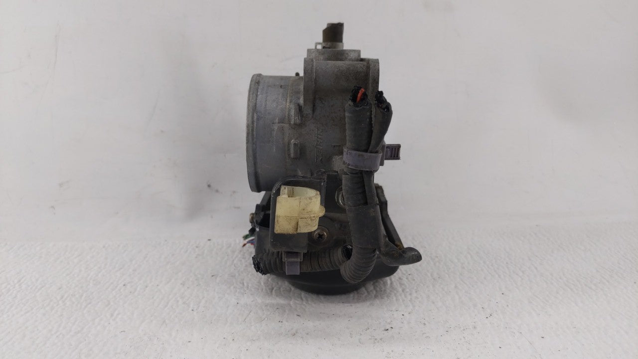 2013-2017 Honda Accord Throttle Body P/N:GMF4A Fits Fits 2013 2014 2015 2016 2017 2018 OEM Used Auto Parts - Oemusedautopart