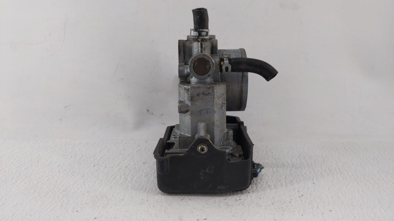 2013-2017 Honda Accord Throttle Body P/N:GMF4A Fits Fits 2013 2014 2015 2016 2017 2018 OEM Used Auto Parts - Oemusedautopart