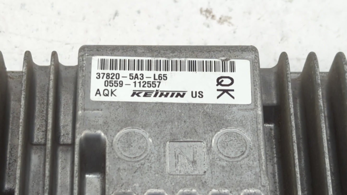 2013 Honda Accord PCM Engine Control Computer ECU ECM PCU OEM P/N:37820-5A3-L65 37820-5A3-L64 Fits OEM Used Auto Parts - Oem
