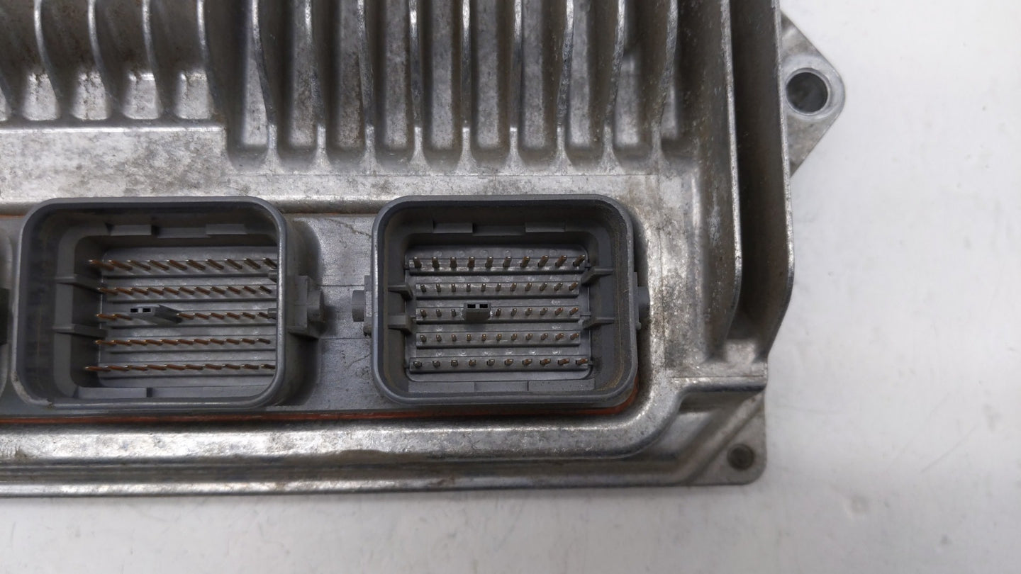 2013 Honda Accord PCM Engine Control Computer ECU ECM PCU OEM P/N:37820-5A3-L67 37820-5A3-L65, 37820-5A3-L64 Fits OEM Used A