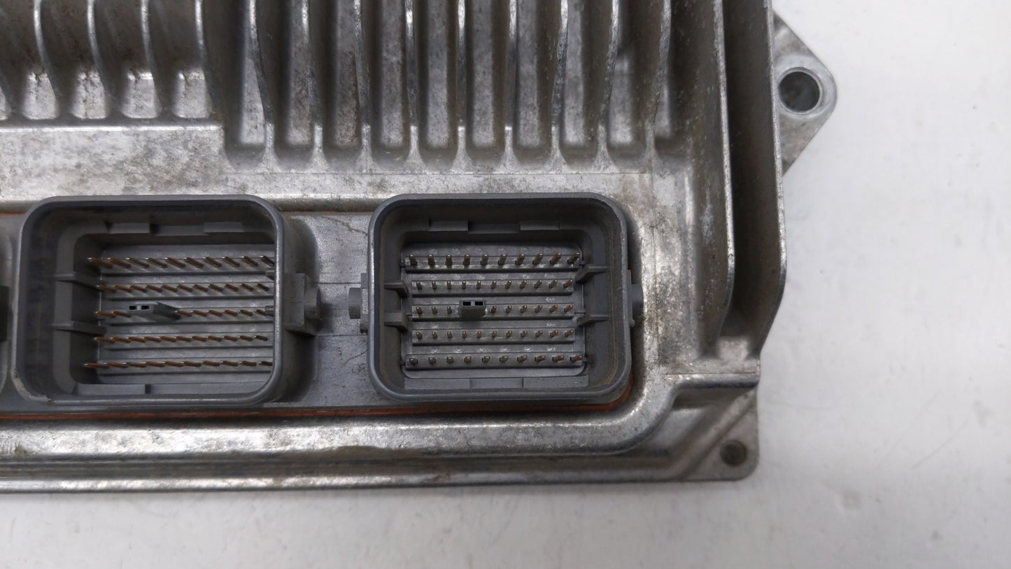 2013 Honda Accord PCM Engine Control Computer ECU ECM PCU OEM P/N:37820-5A3-L67 37820-5A3-L65, 37820-5A3-L64 Fits OEM Used A