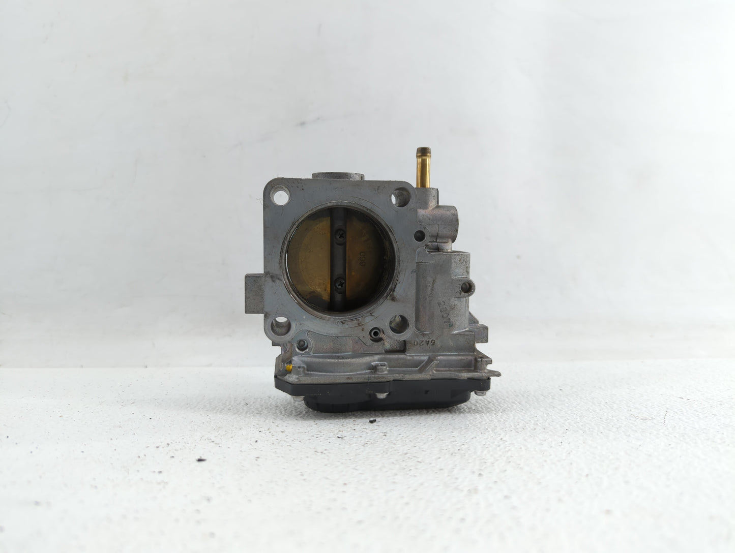2013-2017 Honda Accord Throttle Body P/N:GMF4A Fits Fits 2013 2014 2015 2016 2017 2018 OEM Used Auto Parts - Oemusedautopart