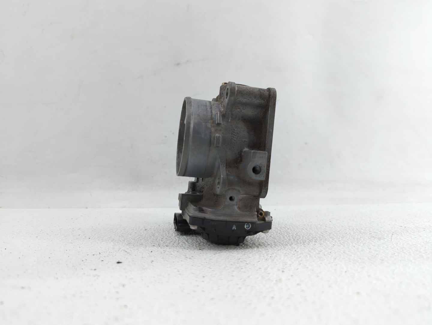 2013-2017 Honda Accord Throttle Body P/N:GMF4A Fits Fits 2013 2014 2015 2016 2017 2018 OEM Used Auto Parts - Oemusedautopart