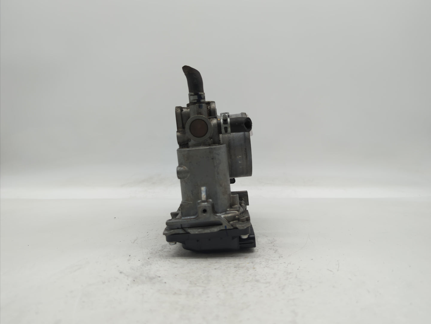 2013-2017 Honda Accord Throttle Body P/N:GMF4A Fits Fits 2013 2014 2015 2016 2017 2018 OEM Used Auto Parts - Oemusedautopart