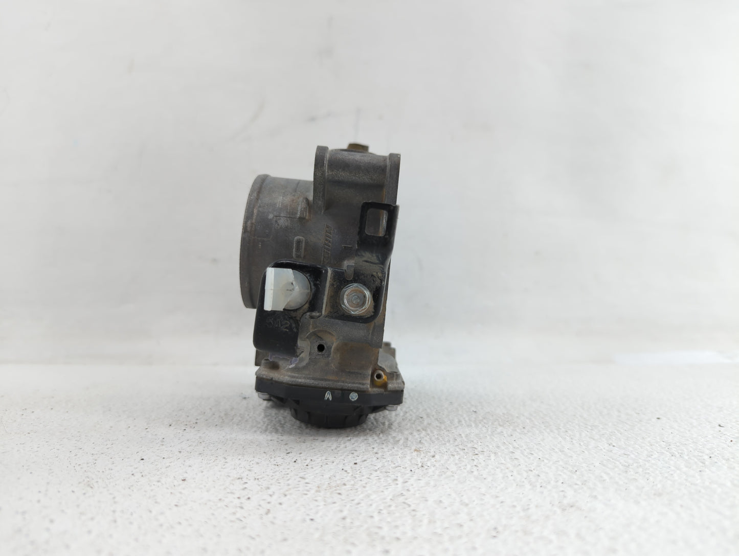 2013-2017 Honda Accord Throttle Body P/N:GMF4A Fits Fits 2013 2014 2015 2016 2017 2018 OEM Used Auto Parts - Oemusedautopart