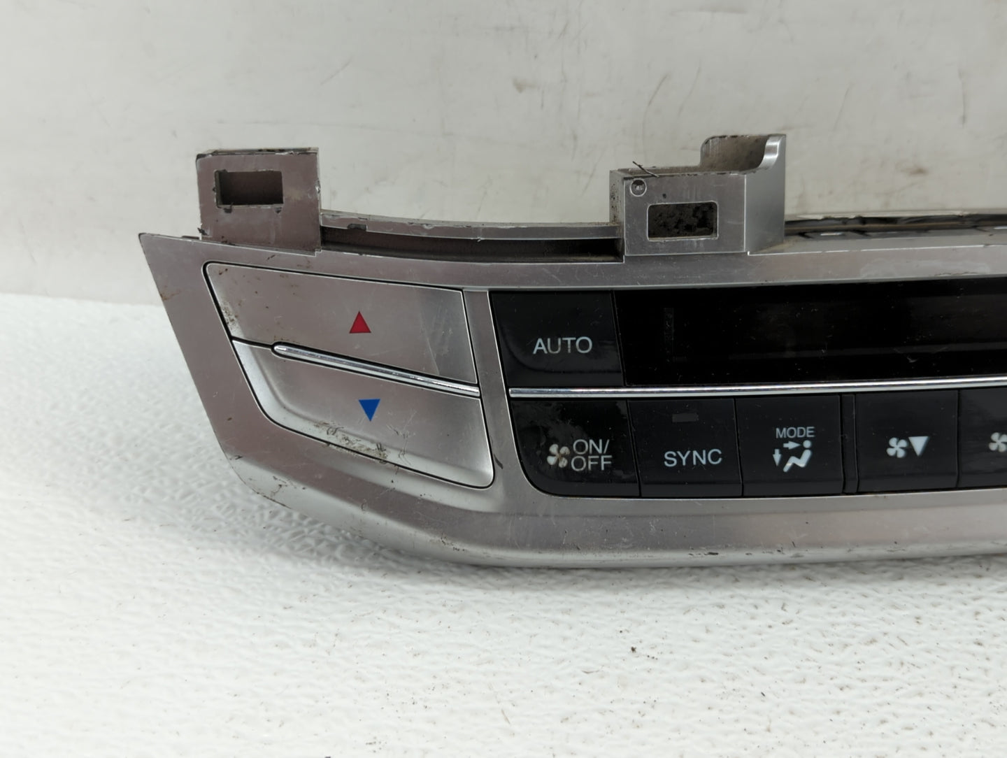 2013-2015 Honda Accord Climate Control Module Temperature AC/Heater Replacement P/N:79600-T2F-A611-M1 79600T2FA611M1 Fits OE