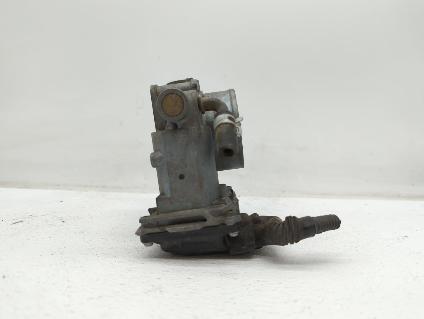 2013-2017 Honda Accord Throttle Body P/N:1430 11P27E GMF5A Fits Fits 2013 2014 2015 2016 2017 OEM Used Auto Parts - Oemuseda