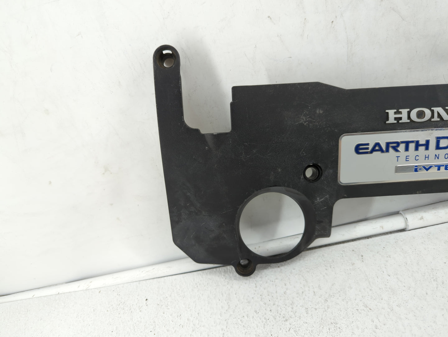 2013 Honda Accord Engine Cover Black - Oemusedautoparts1.com