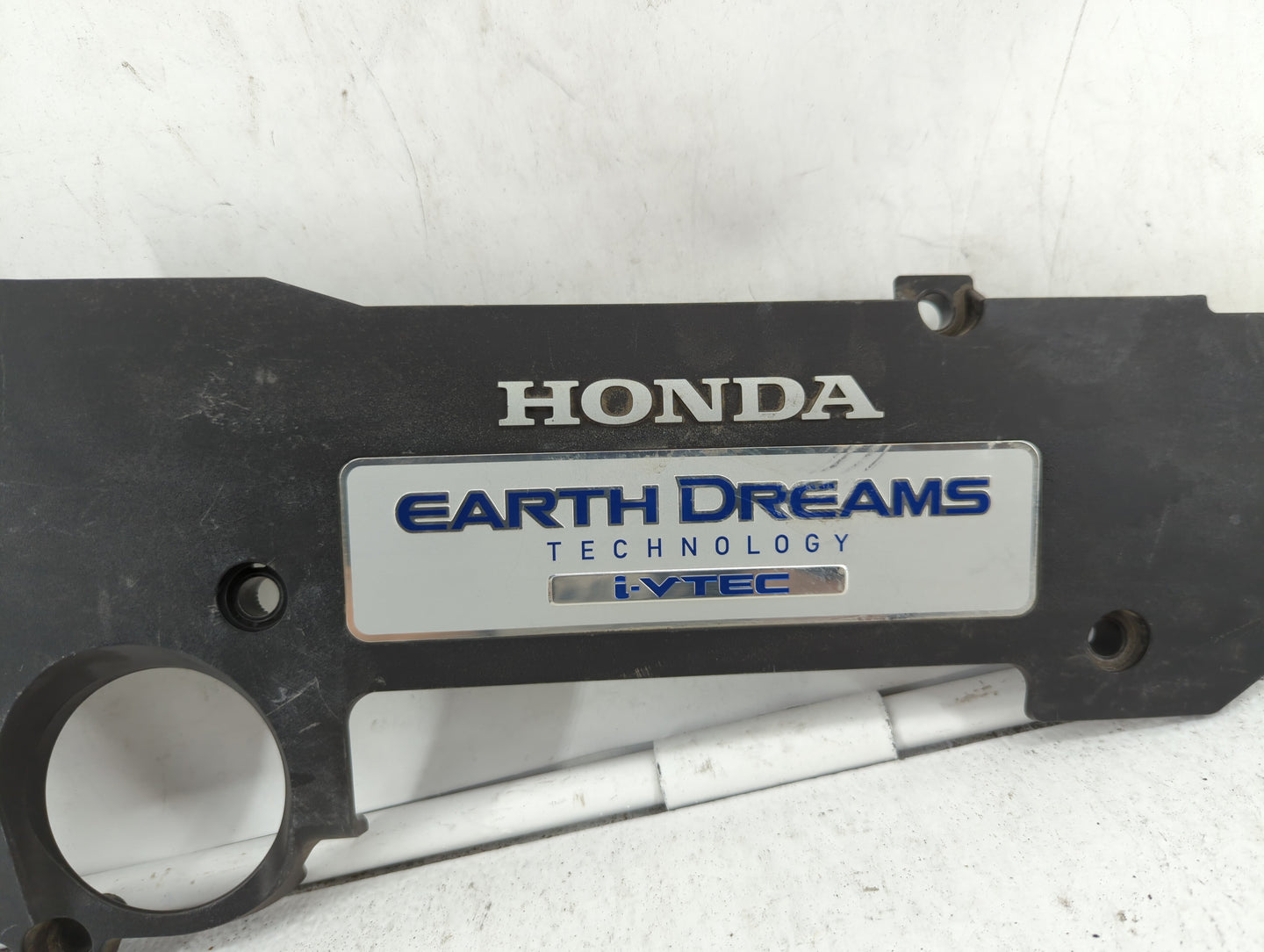 2013 Honda Accord Engine Cover Black - Oemusedautoparts1.com