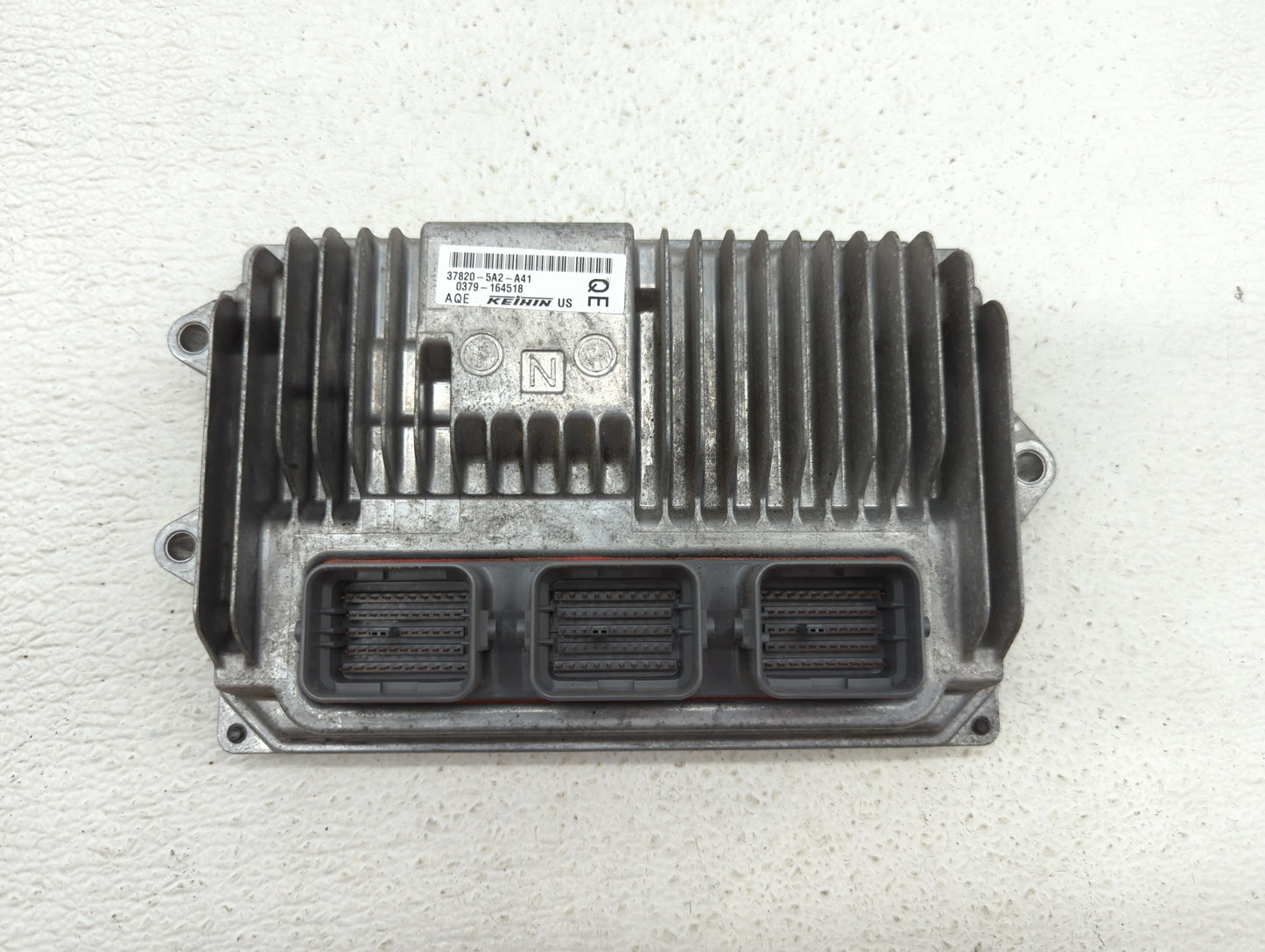 2013 Honda Accord PCM Engine Control Computer ECU ECM PCU OEM P/N:37820-5A2-A68 37820-5A2-A41 Fits OEM Used Auto Parts - Oem