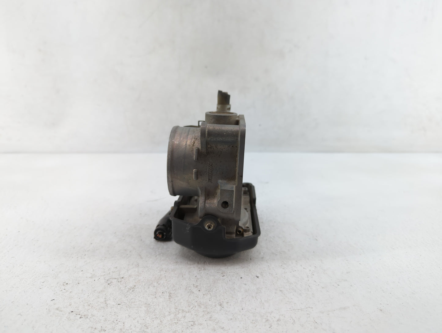 2013-2017 Honda Accord Throttle Body P/N:GMF4A Fits Fits 2013 2014 2015 2016 2017 2018 2019 2020 2021 2022 OEM Used Auto Par