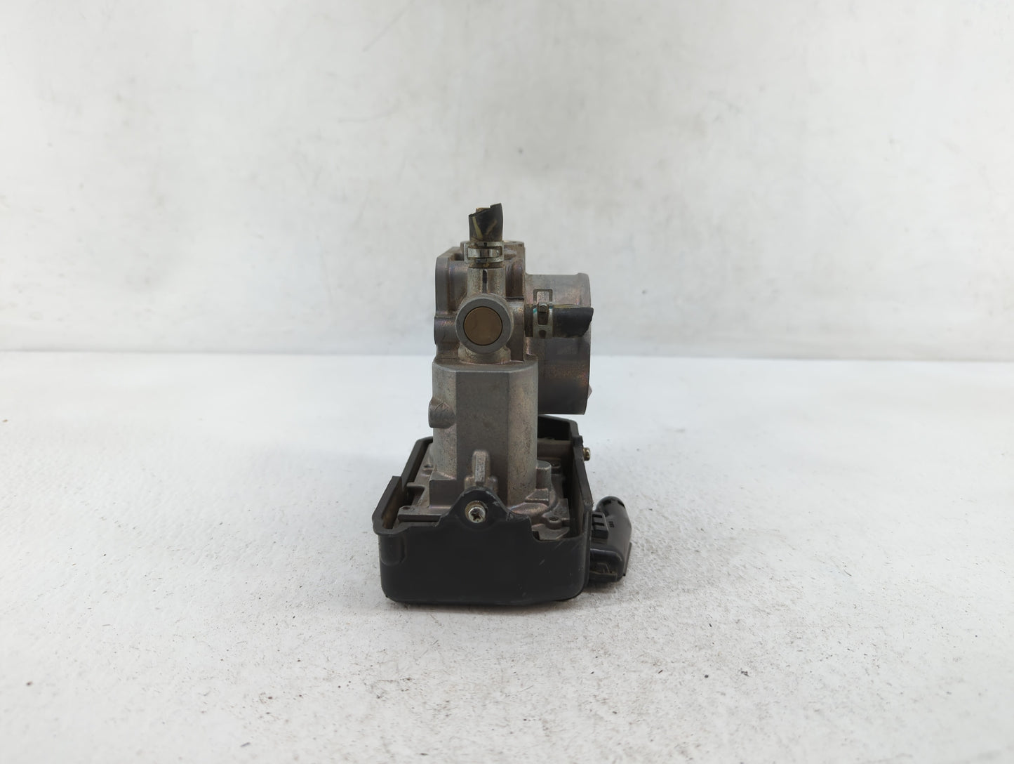 2013-2017 Honda Accord Throttle Body P/N:GMF4A Fits Fits 2013 2014 2015 2016 2017 2018 2019 2020 2021 2022 OEM Used Auto Par