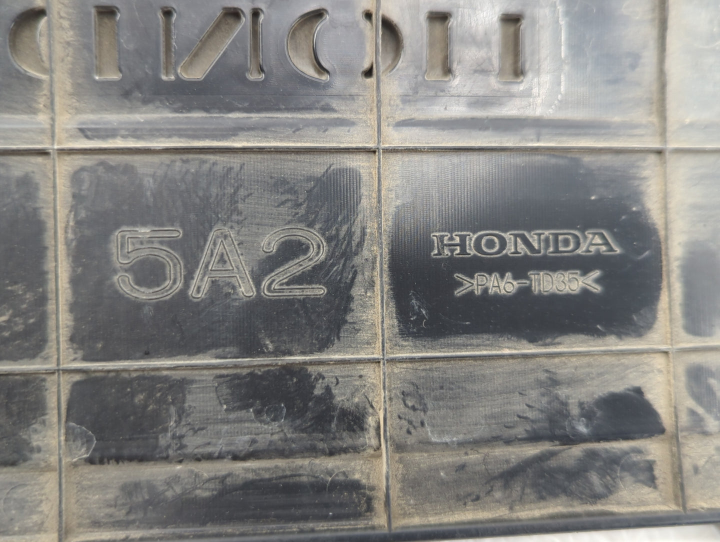 2013 Honda Accord Engine Cover - Oemusedautoparts1.com