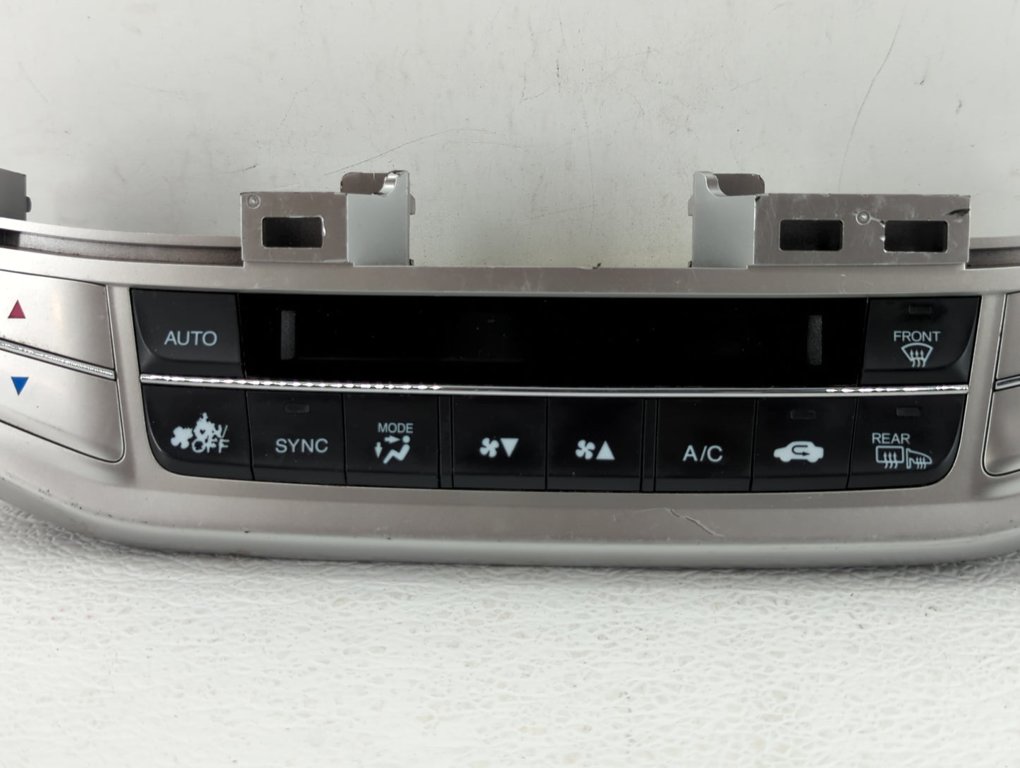 2013-2015 Honda Accord Climate Control Module Temperature AC/Heater Replacement P/N:79600 T2F A611 M1 79600 T2F A411 M1 Fits