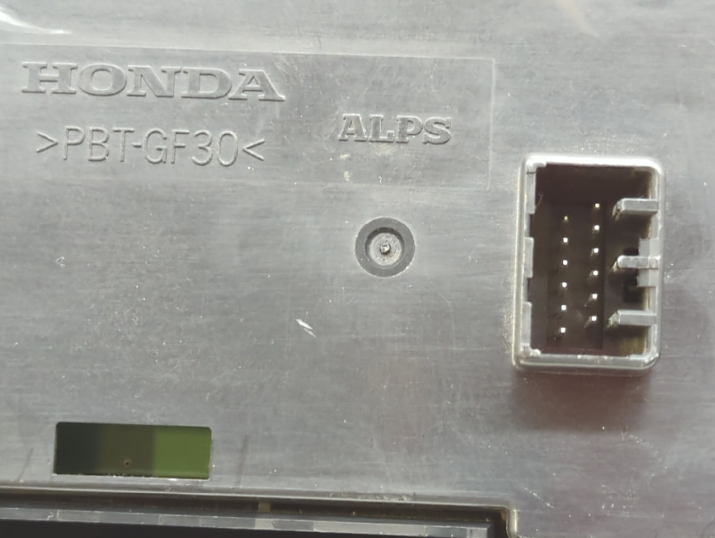2013-2015 Honda Accord Am Fm Cd Player Radio Receiver - Oemusedautoparts1.com