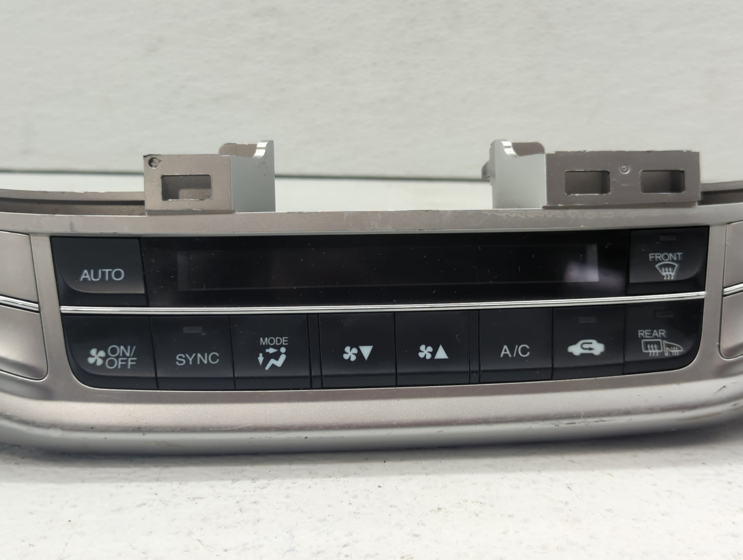 2013-2015 Honda Accord Climate Control Module Temperature AC/Heater Replacement P/N:79600 T2F A411 M1 79600 T2F C411 M1 Fits