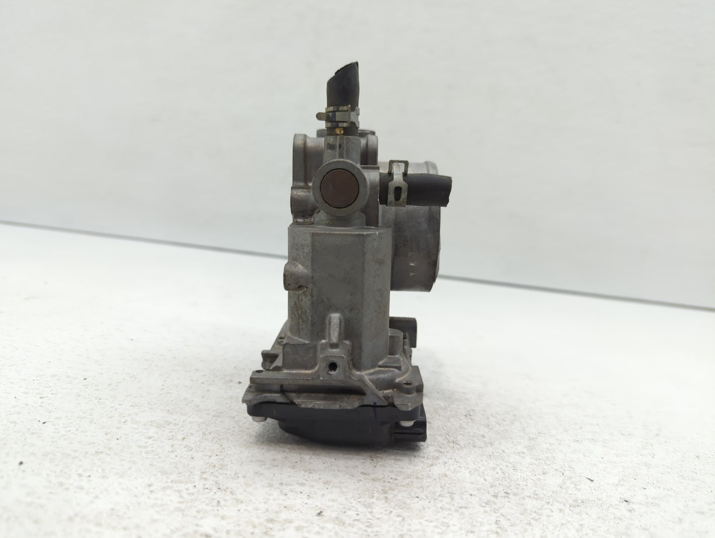 2013-2017 Honda Accord Throttle Body Fits Fits 2013 2014 2015 2016 2017 2018 2019 2020 2021 2022 OEM Used Auto Parts - Oemus