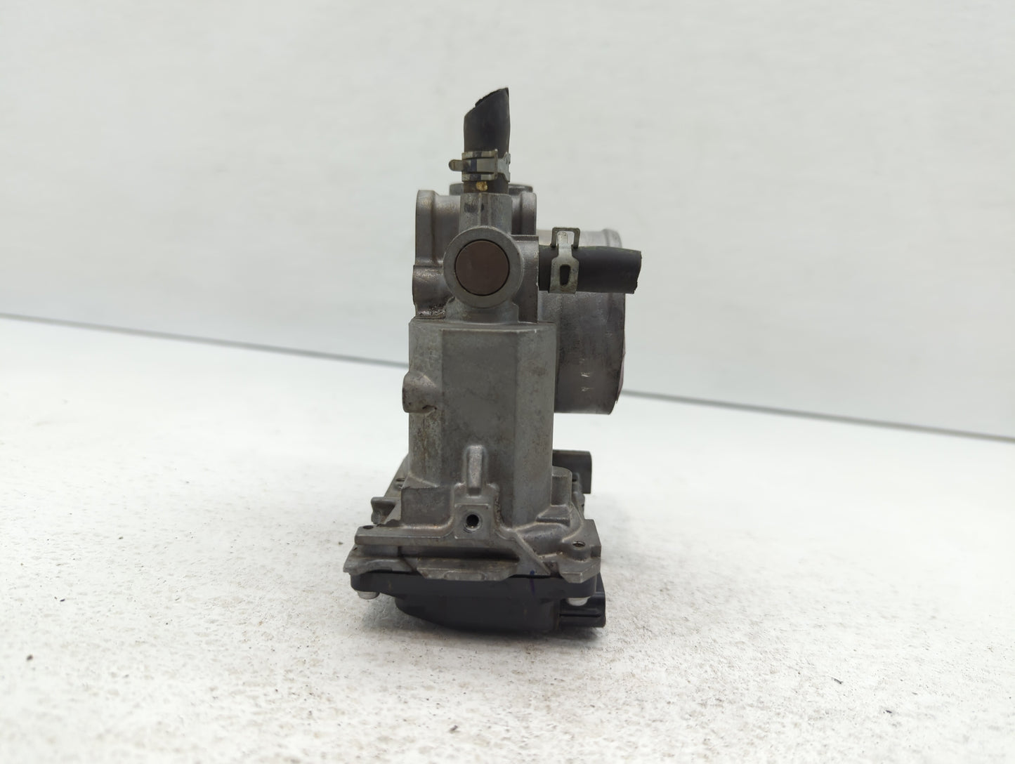2013-2017 Honda Accord Throttle Body Fits Fits 2013 2014 2015 2016 2017 2018 2019 2020 2021 2022 OEM Used Auto Parts - Oemus
