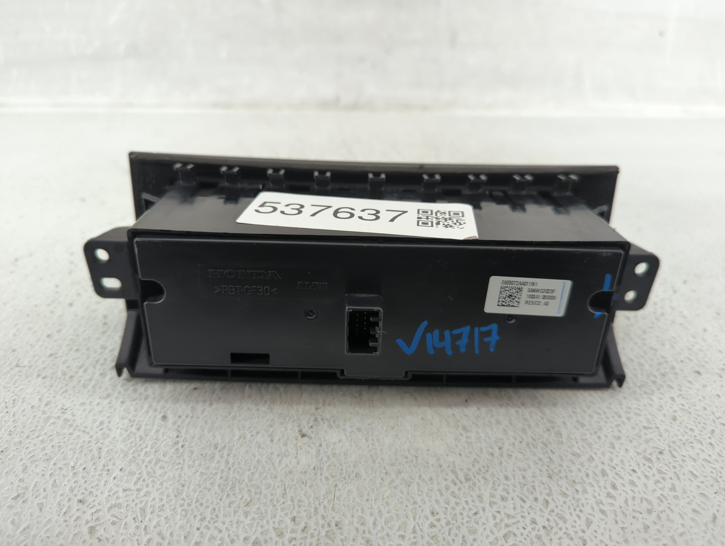 2013-2015 Honda Accord Radio Control Panel - Oemusedautoparts1.com