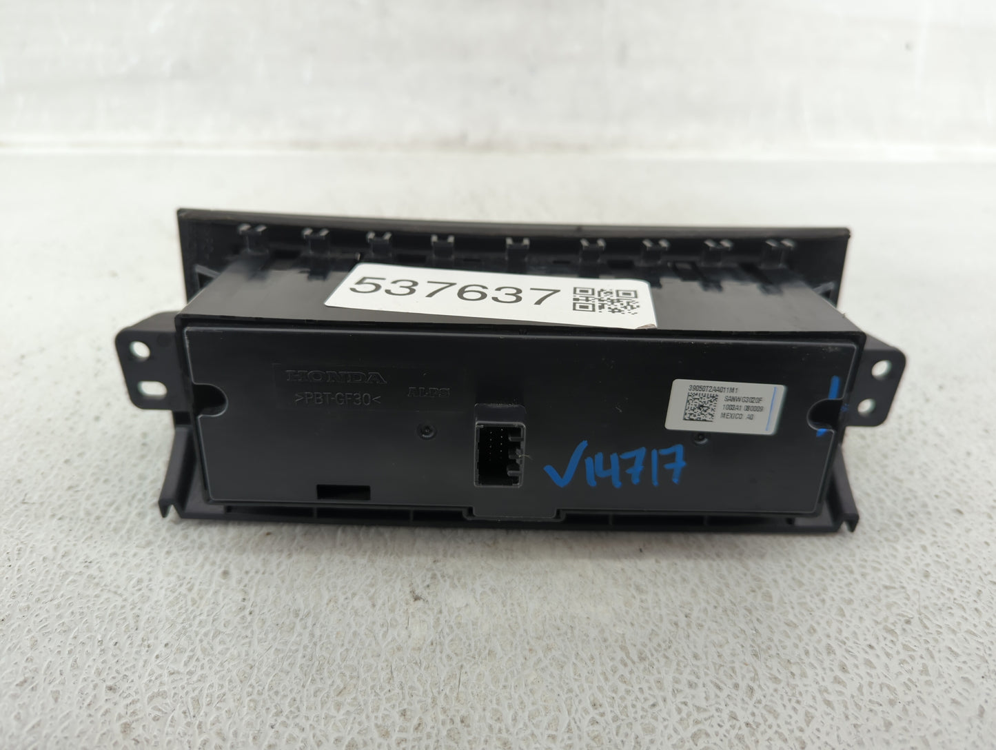 2013-2015 Honda Accord Radio Control Panel - Oemusedautoparts1.com
