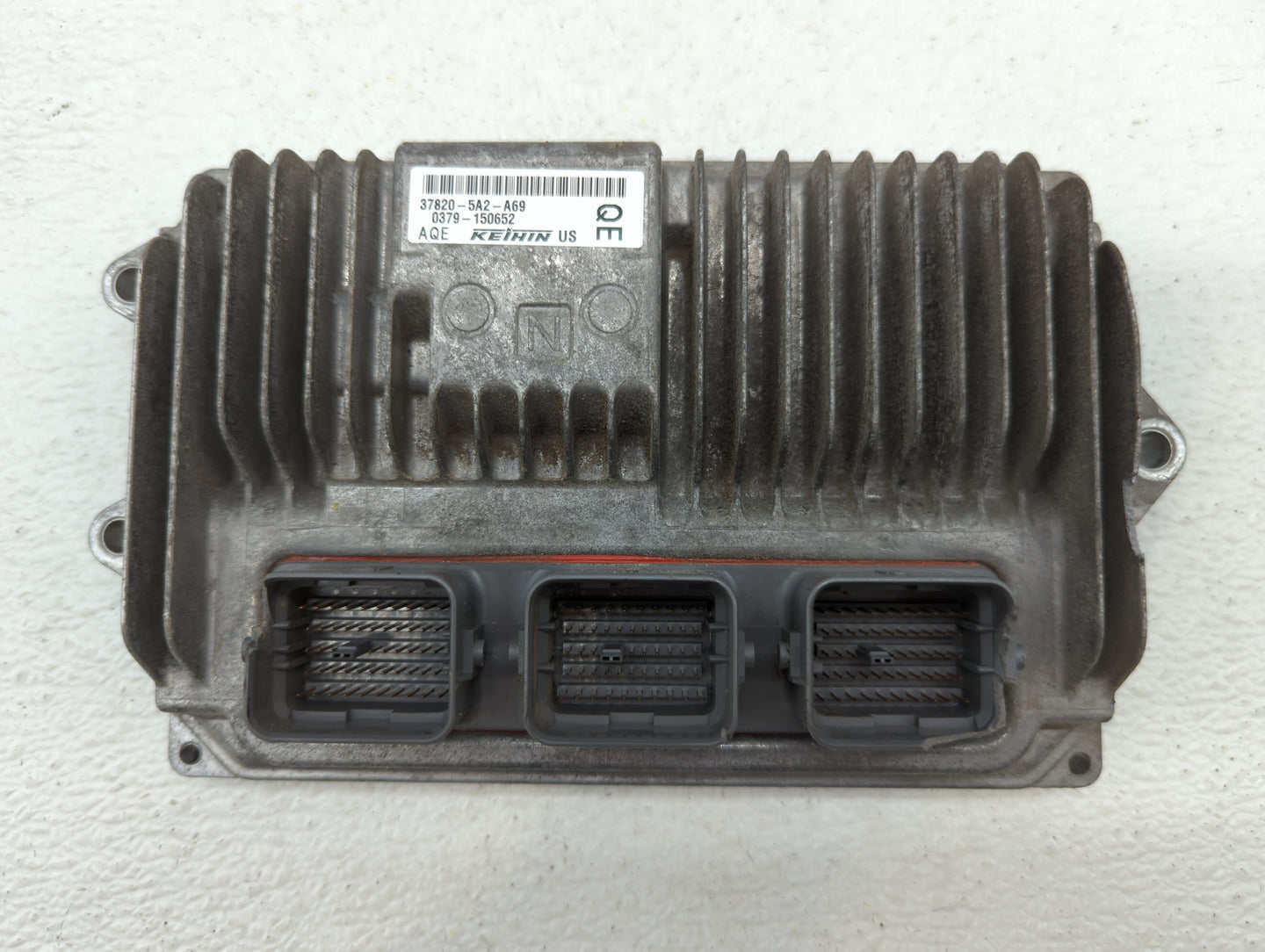 2013 Honda Accord PCM Engine Control Computer ECU ECM PCU OEM P/N:37820-5A2-A69 37820-5A2-A87 Fits OEM Used Auto Parts - Oem