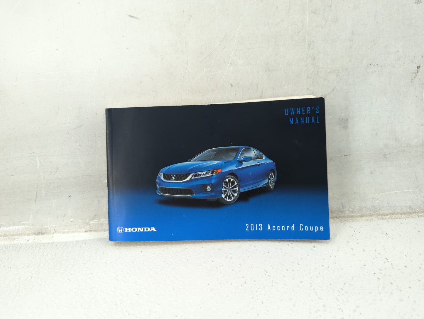 2013 Honda Accord Owners Manual Book Guide P/N:00X31-T3L-6000 OEM Used Auto Parts - Oemusedautoparts1.com